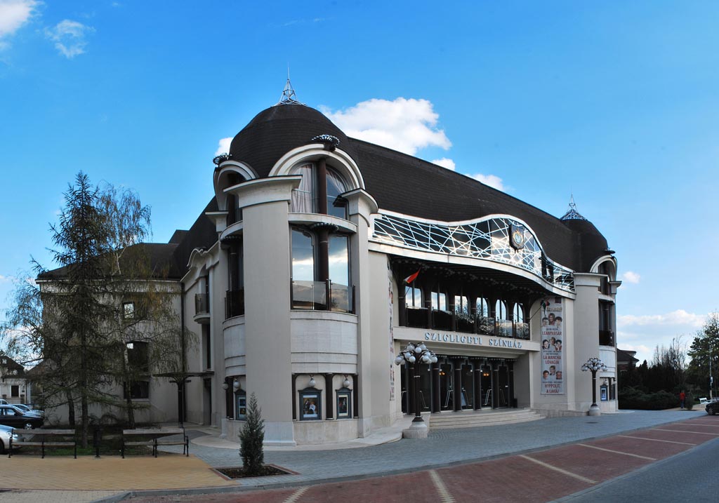 Szigligeti-Theater